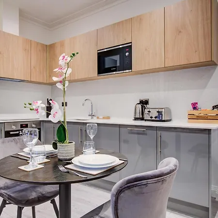 Hybrid Resi - Fulham Near Chelsea And Putney Apartment London Exterior photo