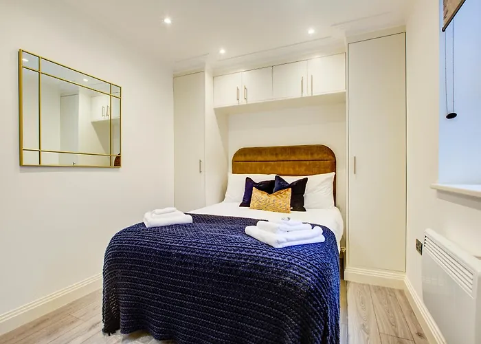 Hybrid Resi - Fulham Near Chelsea And Putney